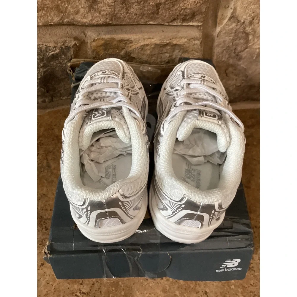 New Balance 740 Bungee Lace White Grey Silver Infant Sneakers Size 7 Kids